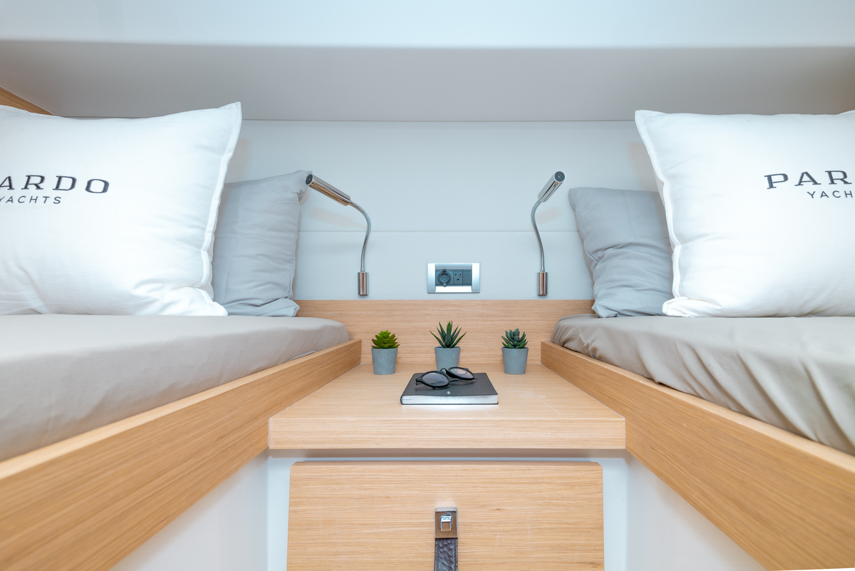 foto: 29 PARDO YACHTS 38  