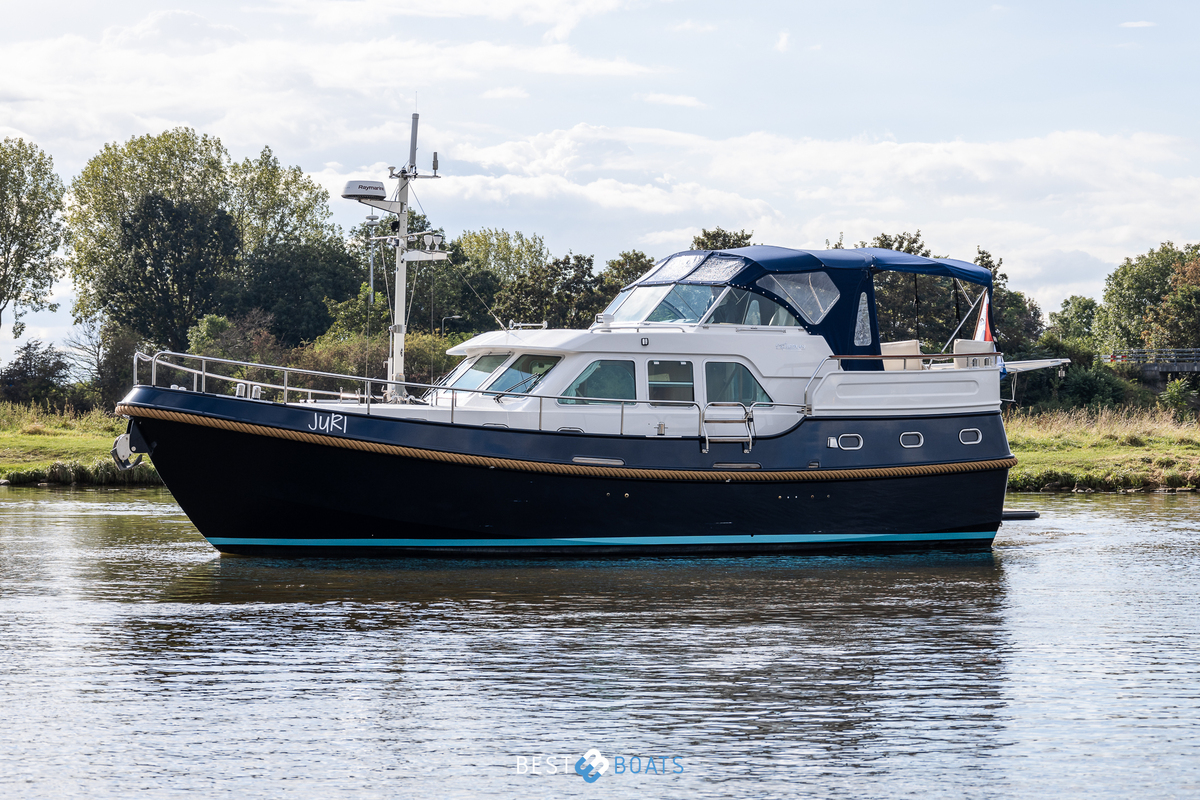 foto: 27 Linssen  Grand Sturdy 410 AC 