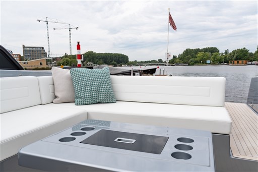 foto: 20 Vandutch 40