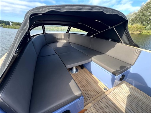 foto: 17 Isloep Rapida 990