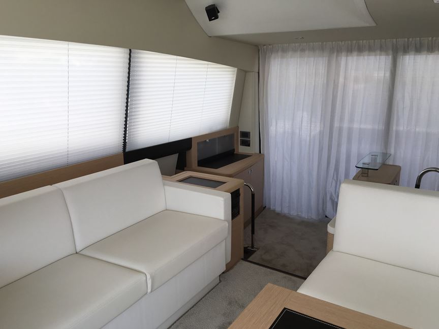 foto: 6 Prestige 500