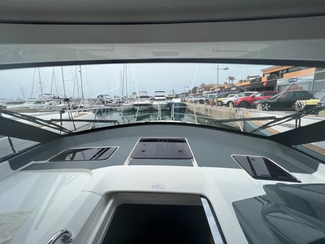 foto: 12 Bavaria S 36 HT