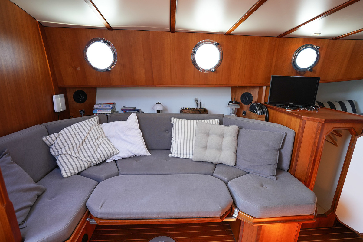 foto: 30 Pieterse 1050 Motorvlet