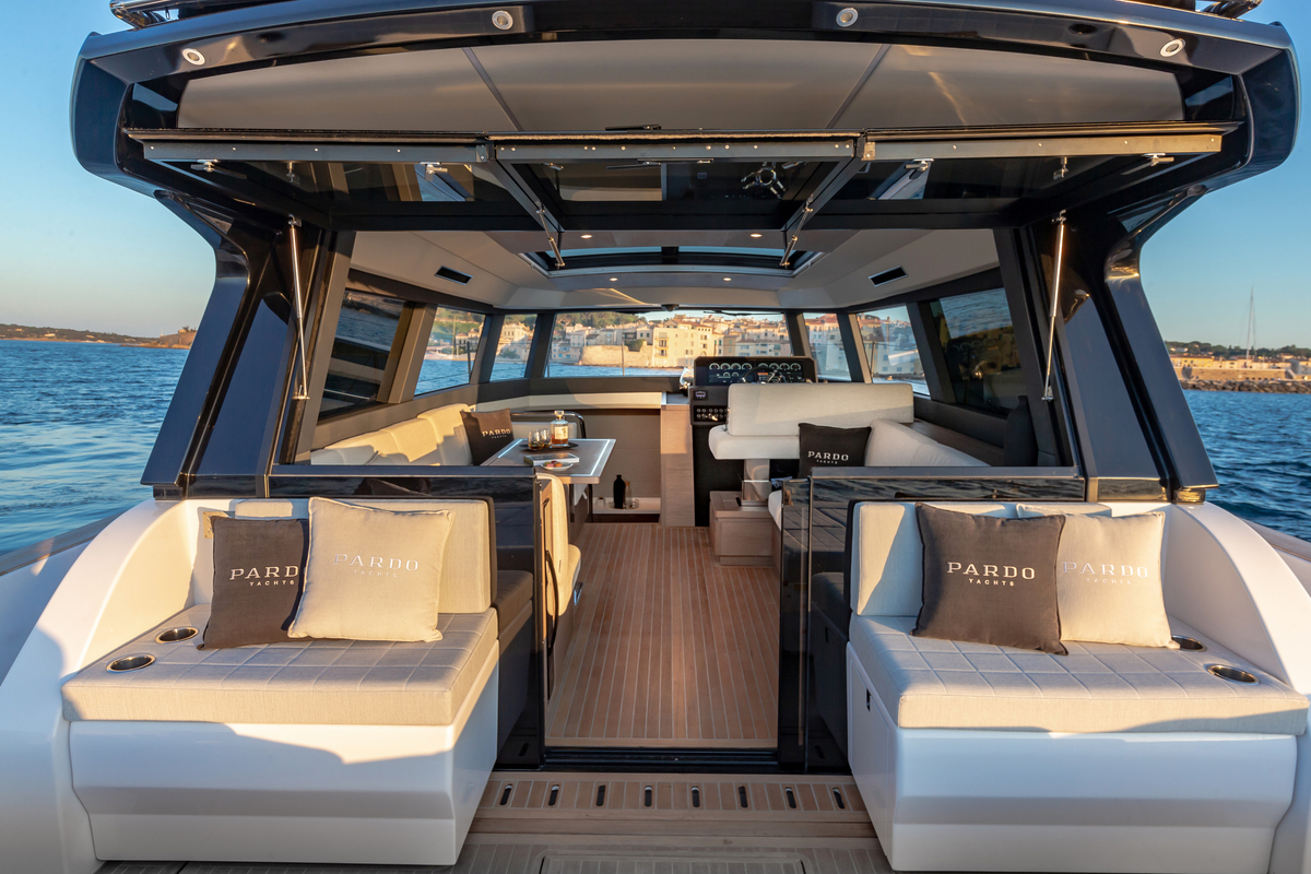 foto: 12 PARDO YACHTS GT 52 
