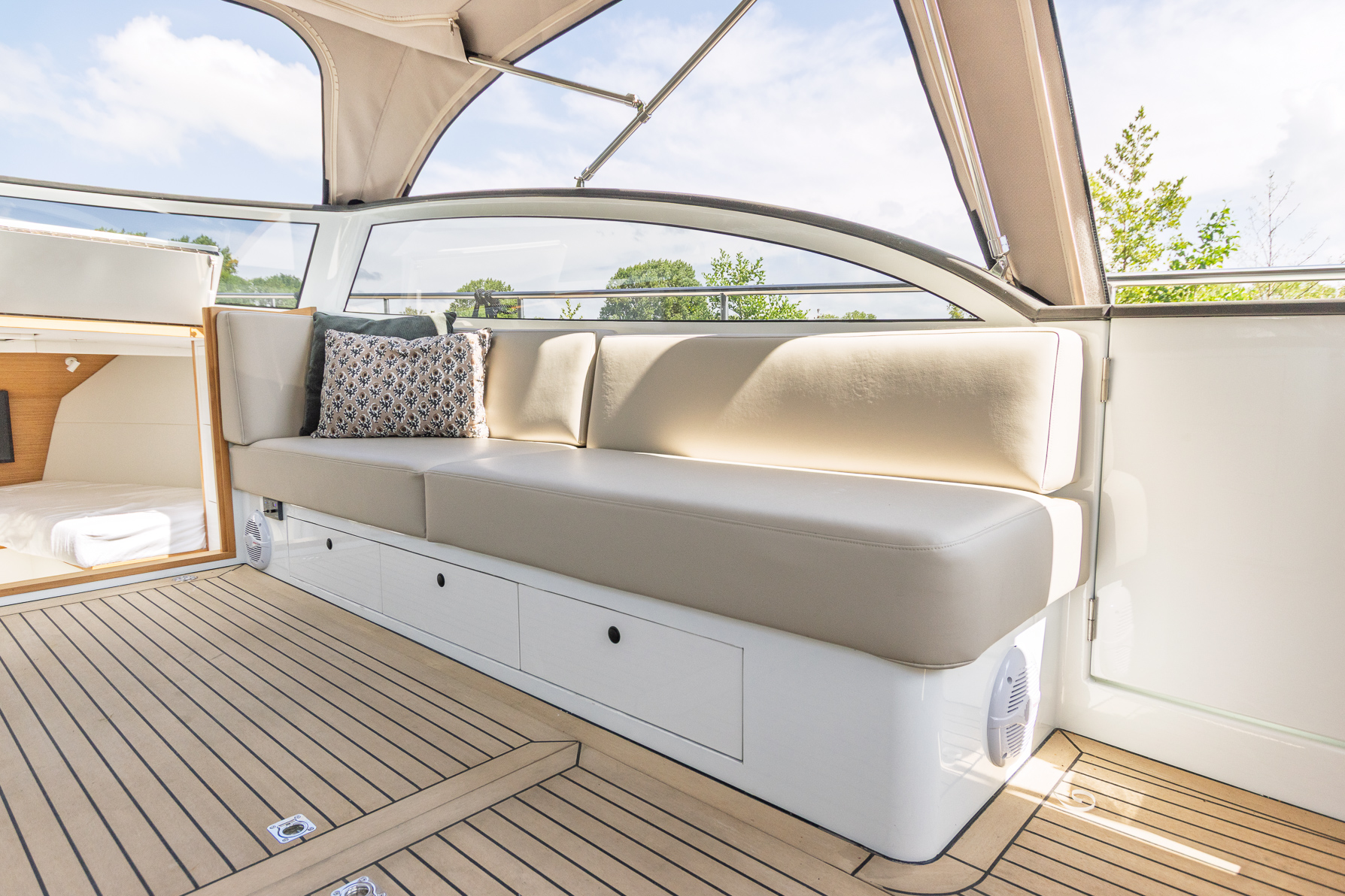 foto: 43 Crown yachts Crown Keyzer S33