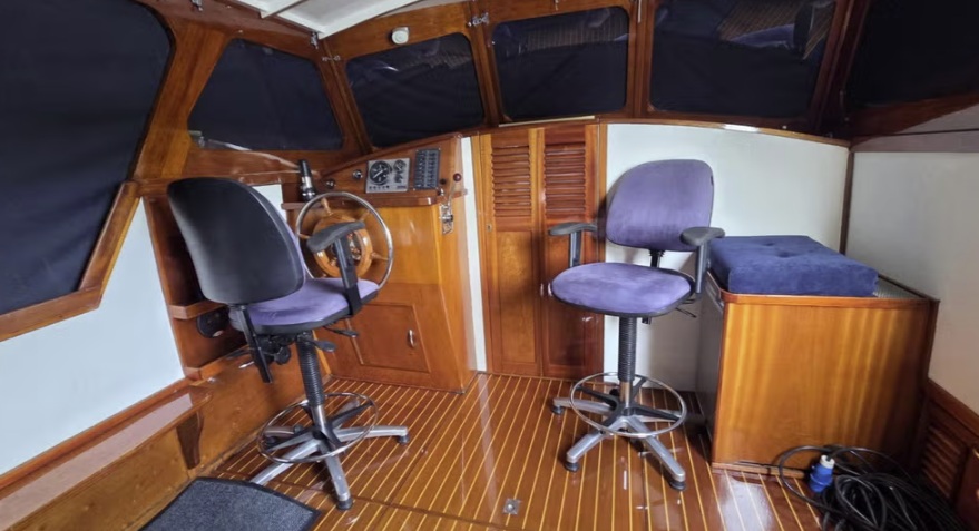 foto: 5 Crown cruiser  9,45