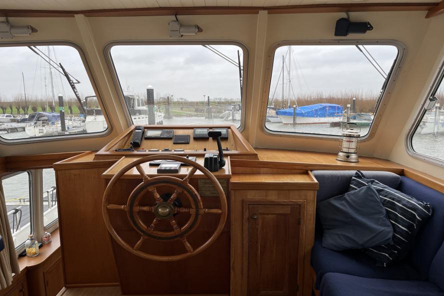 foto: 30 Blauwe Hand Trawler 1400