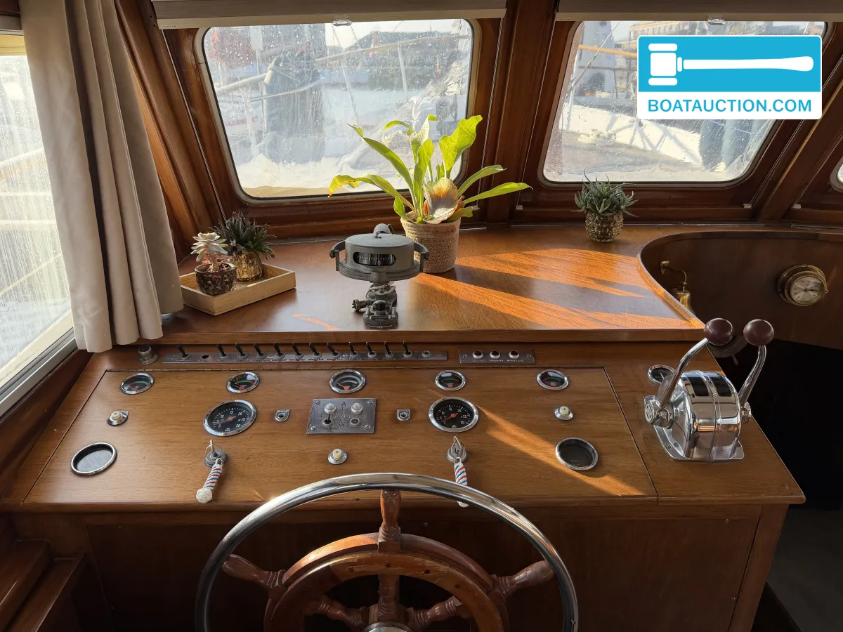 foto: 62 Super van Craft 13.50