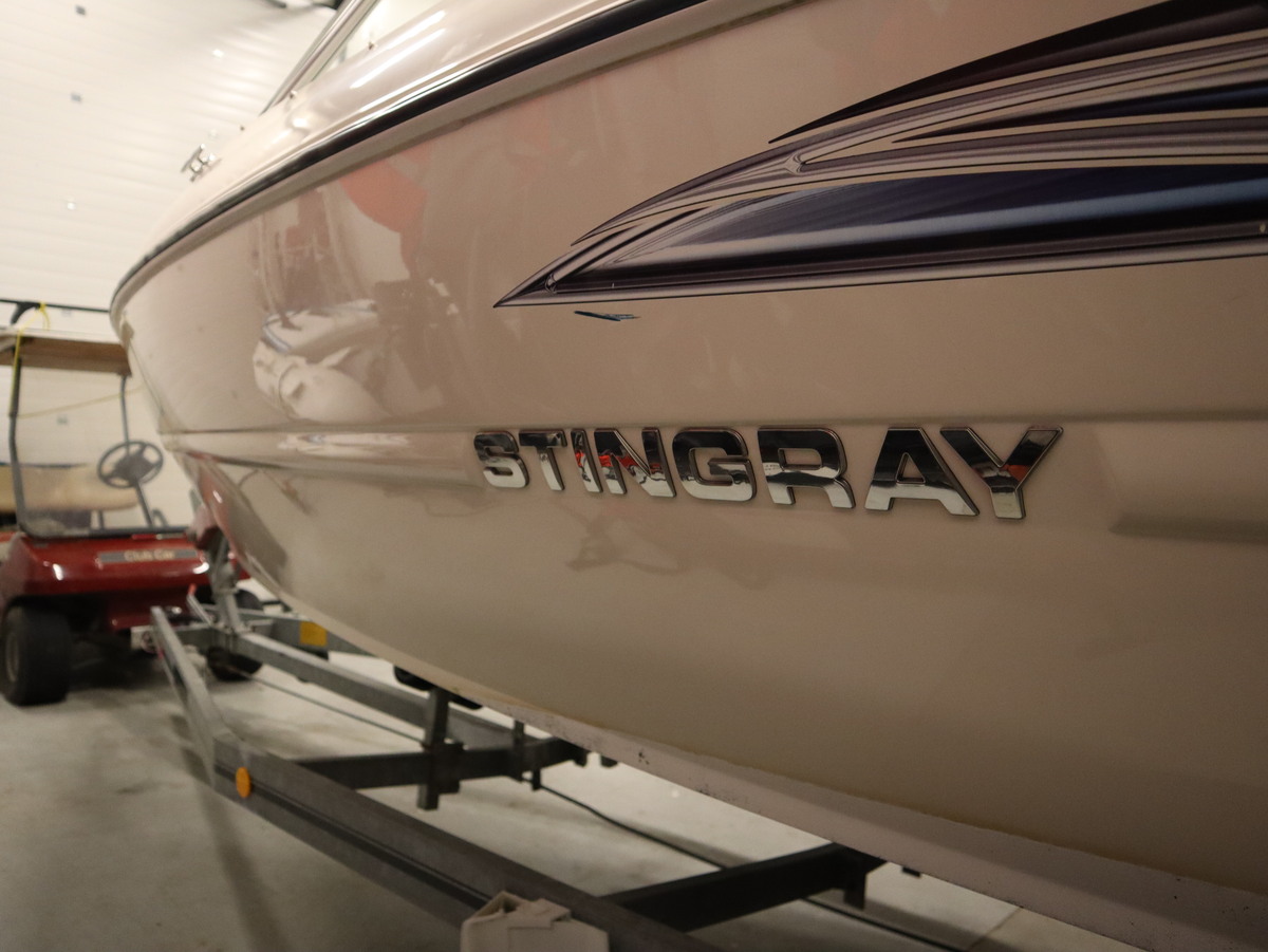 foto: 35 Stingray 195RX