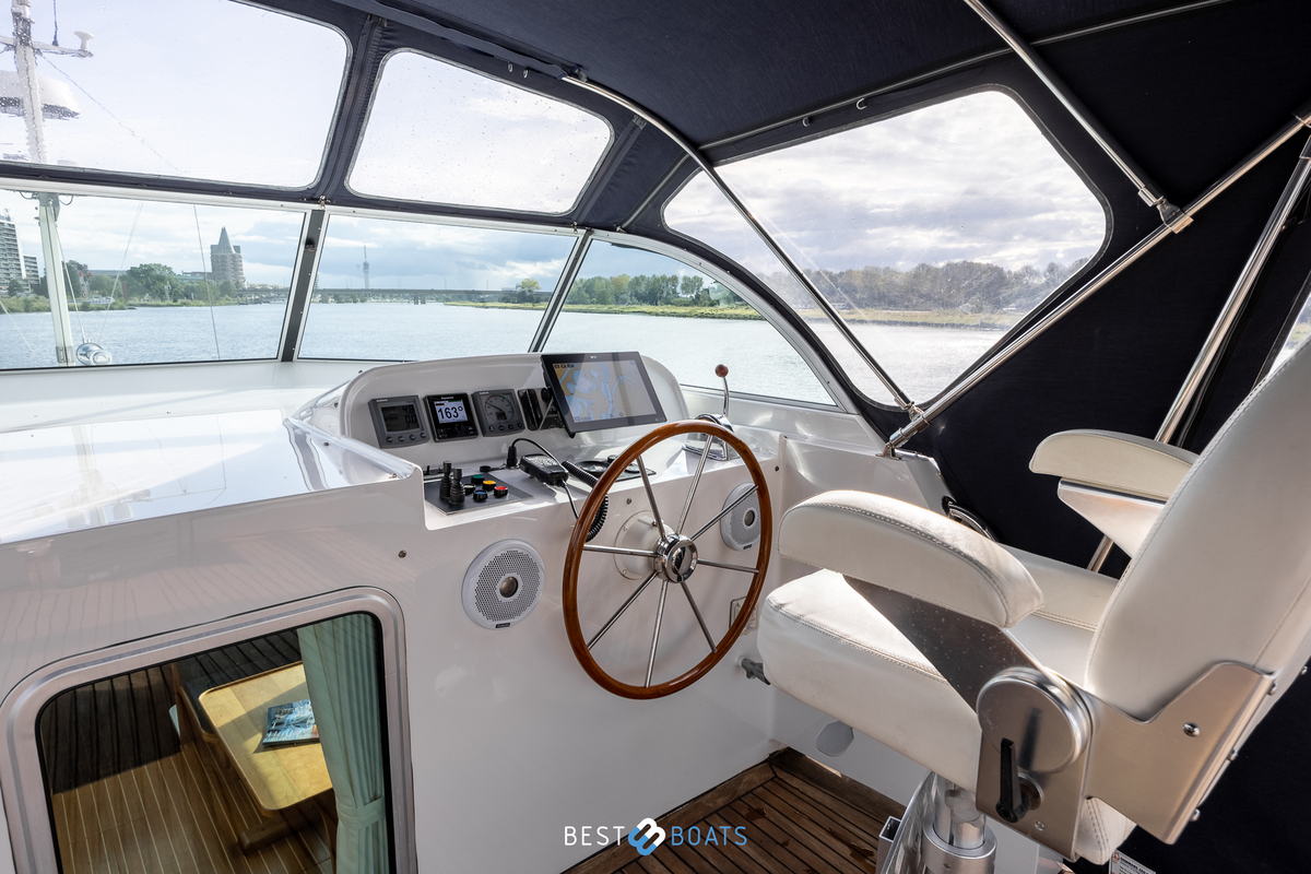 foto: 28 Linssen  Grand Sturdy 410 AC 