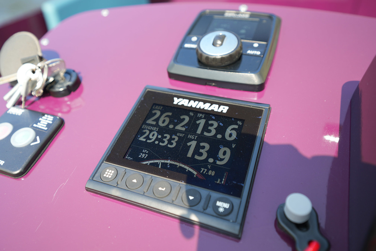 foto: 26 Waterman 8.0 Cabin