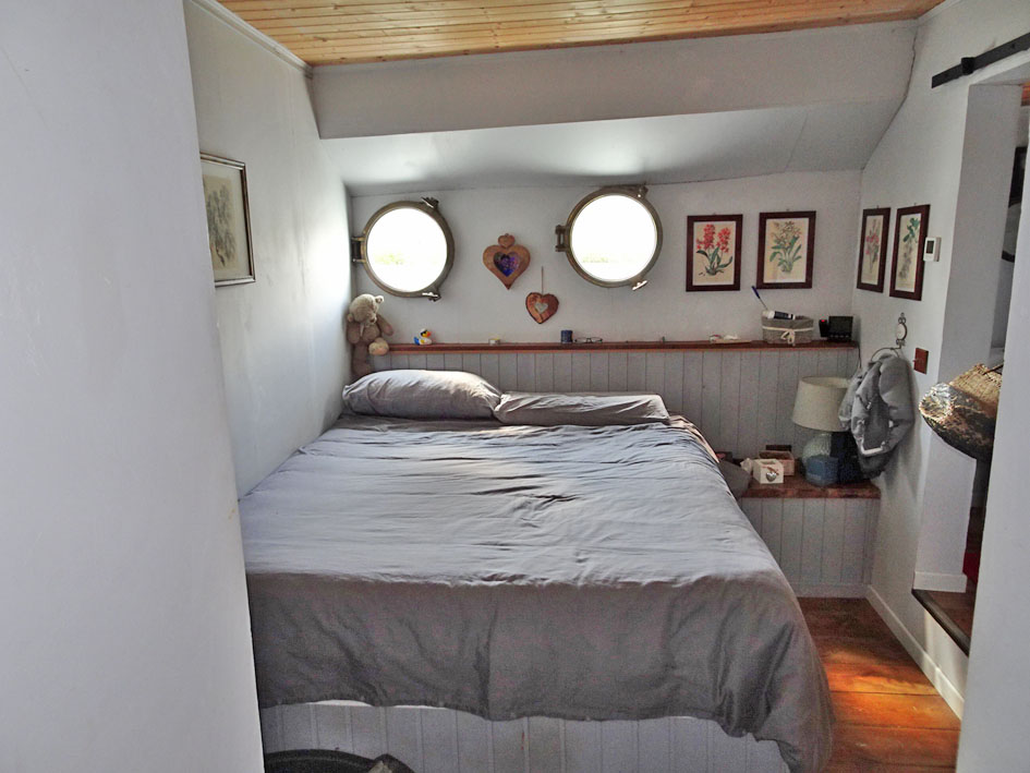 foto: 37 Spits Varend Woonschip 30.53 met UBC