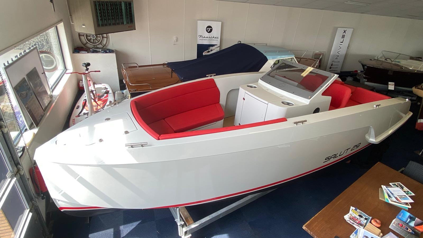 foto: 11 Salut Salut 29 CC