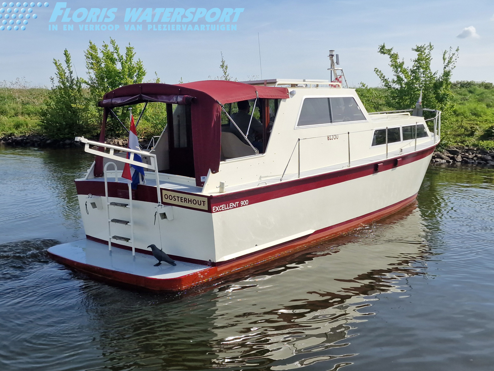 foto: 10 Excellent 900 OK