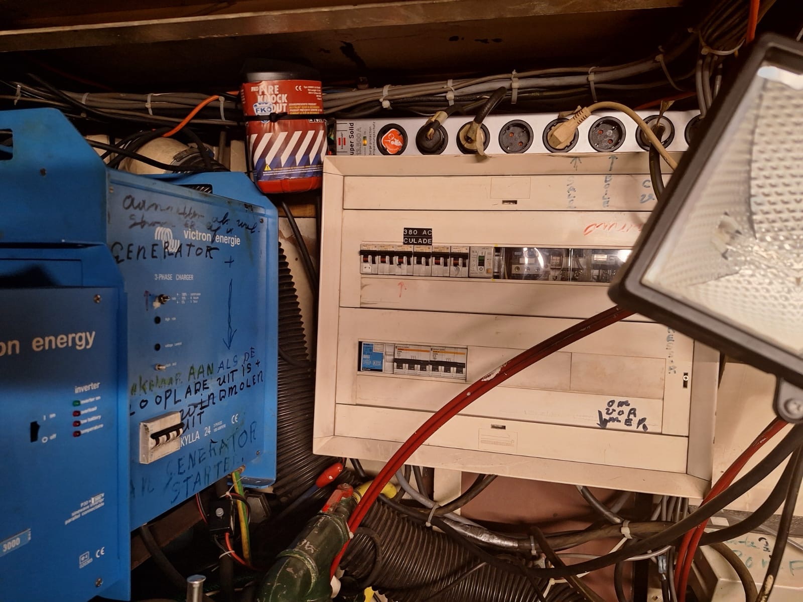 foto: 28 Motorkruiser 1800 AK