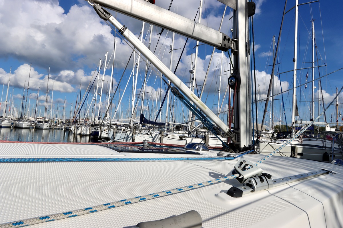 foto: 32 Bavaria  32 Cruiser