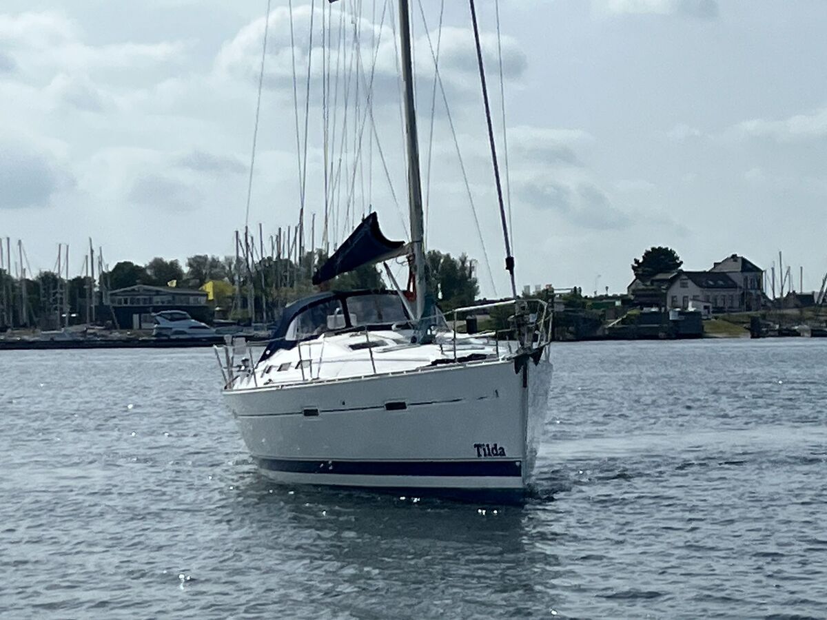 foto: 17 Beneteau Oceanis 373 Clipper