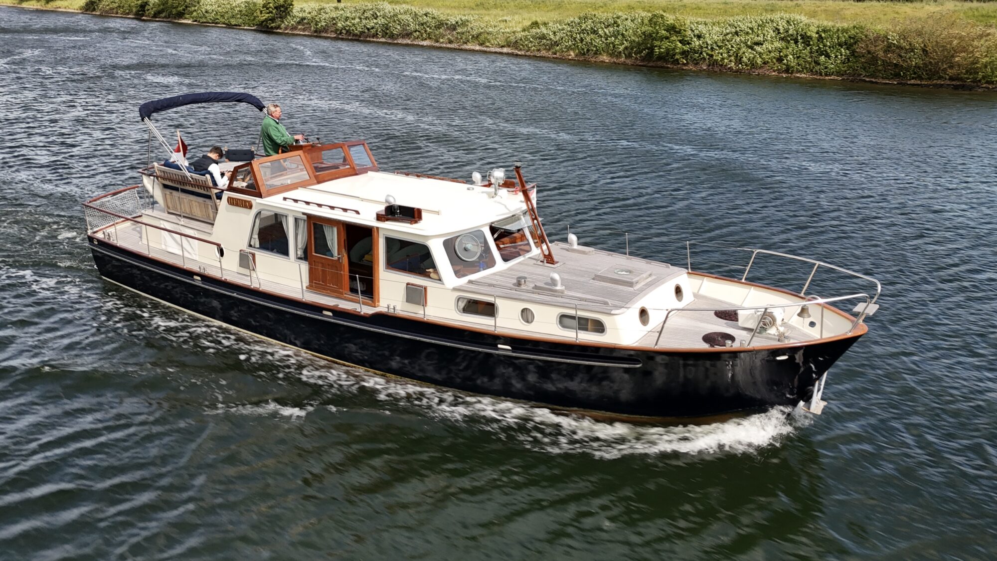foto: 33 Gillissen Gillissen Rondspant Trawler 13.50 AK