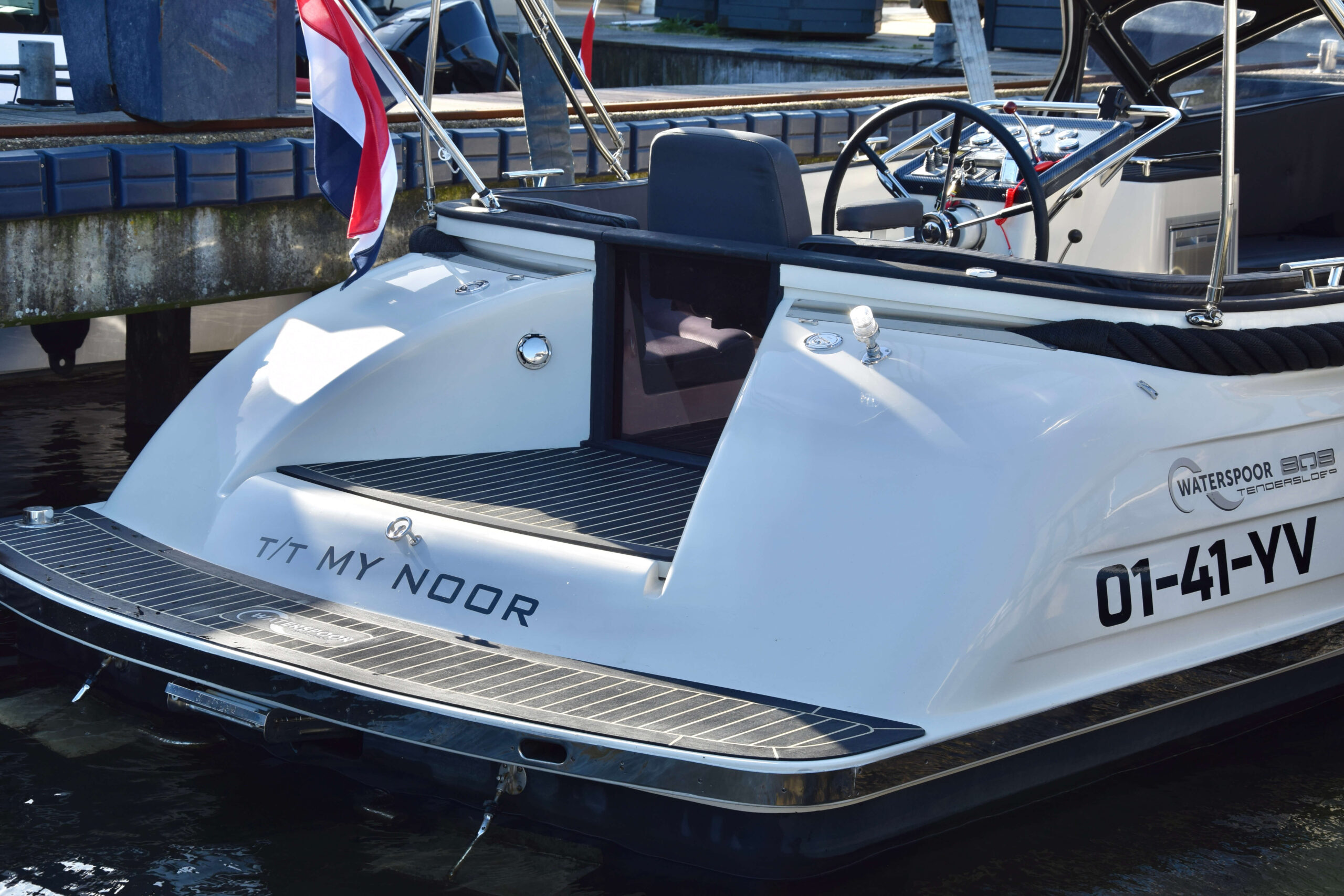 foto: 12 Waterspoor 808