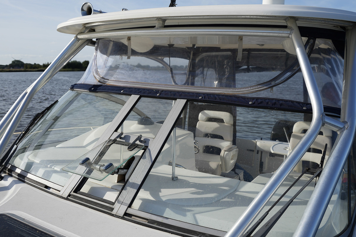 foto: 33 Boston Whaler 285 Conquest