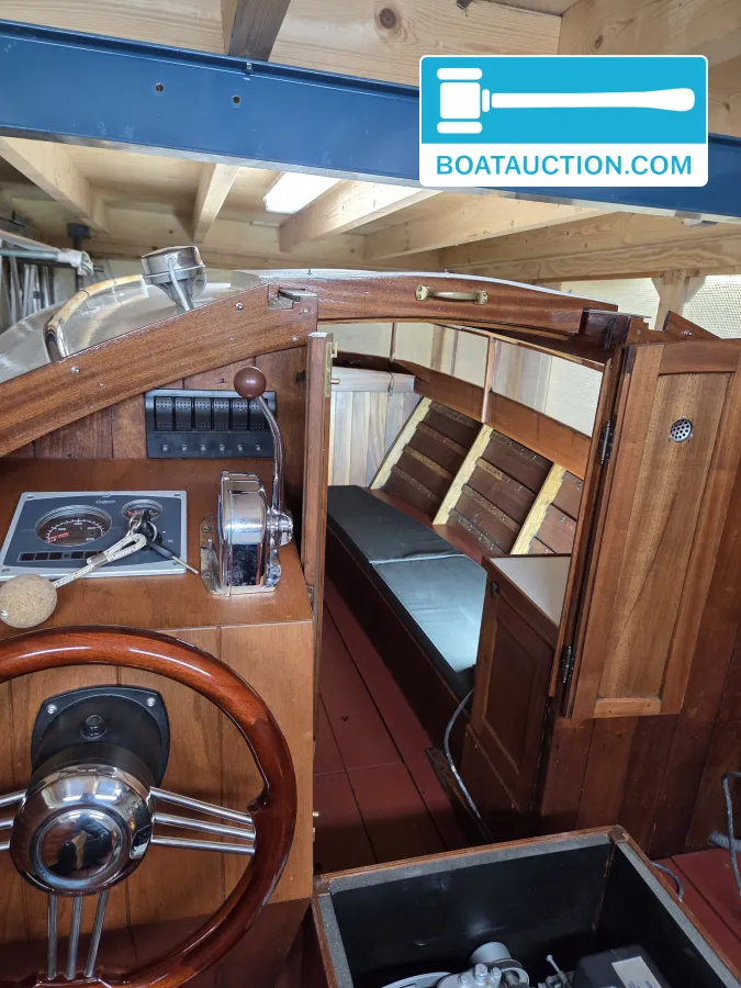 foto: 10 Rechlin kajuitmotorboot