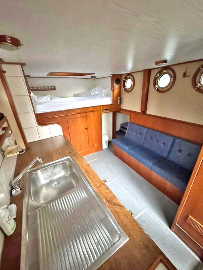 foto: 32 Directievaartuig 17.83 met UBC certificaat