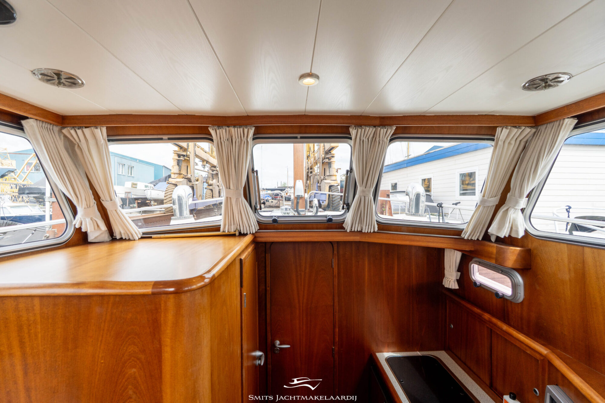 foto: 42 Jetten Jetten Bully 9.60 AK