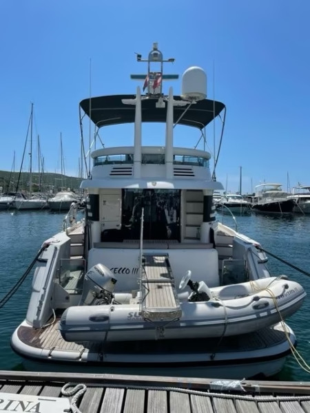 foto: 11 Fairline Squadron 52