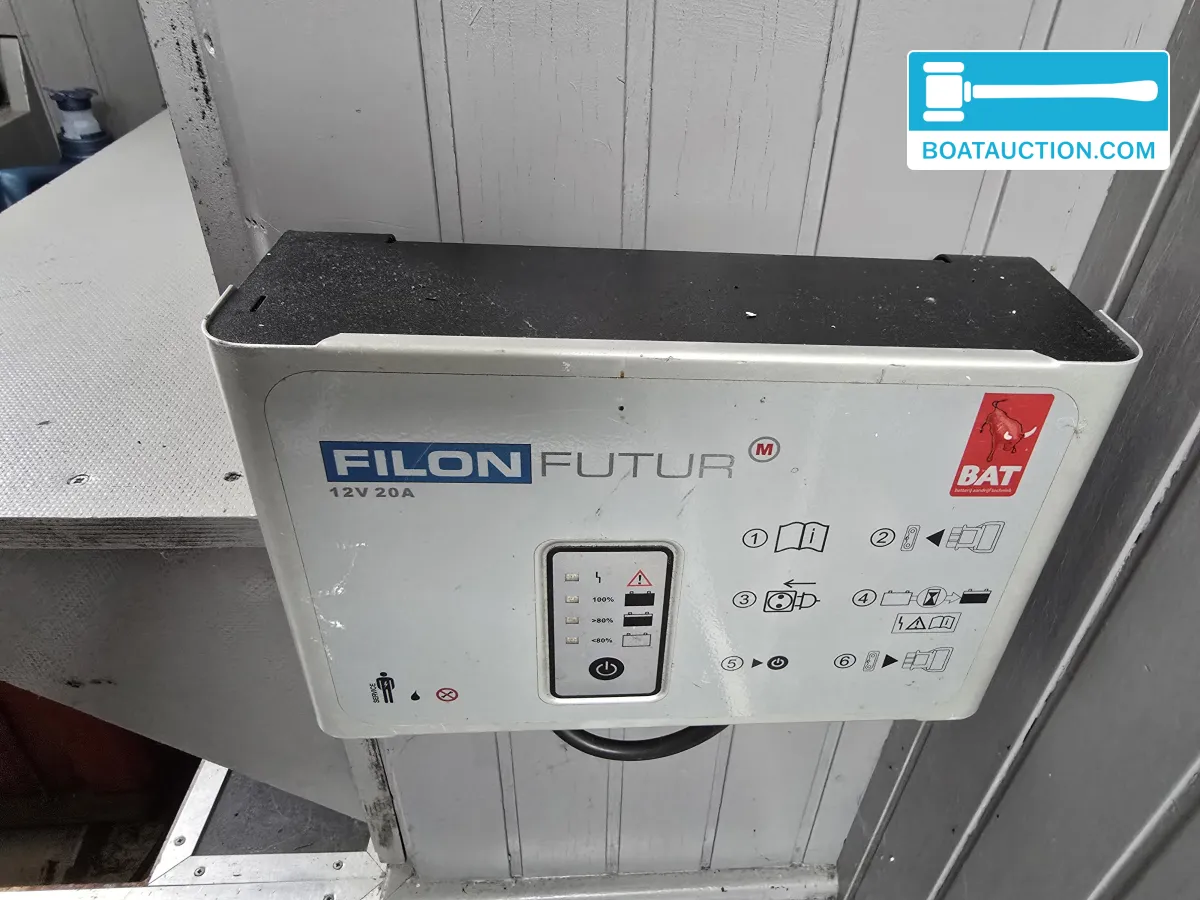 foto: 7 Motorboat 1100