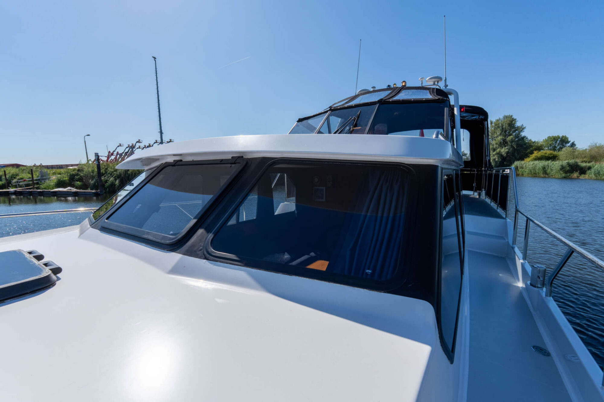 foto: 47 Explorer Explorer Classic 14.00 AK Cabrio