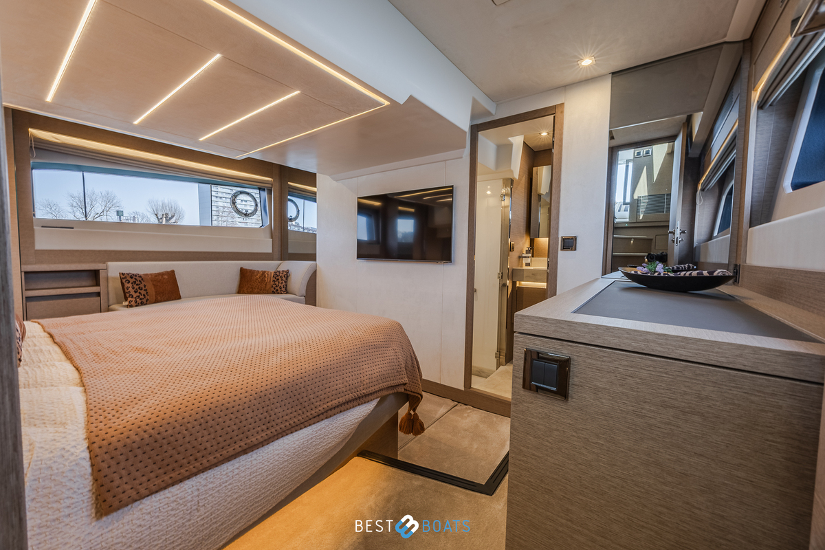 foto: 43 Prestige 520 FLY