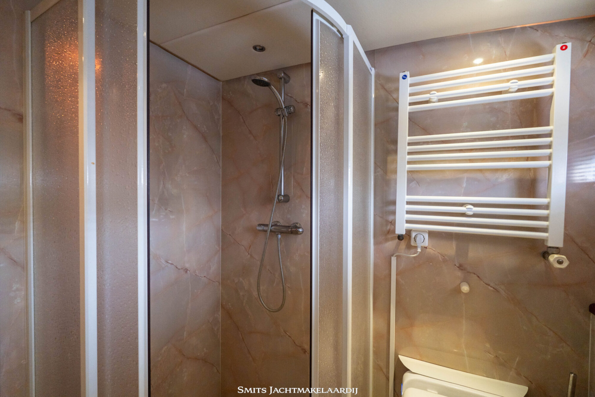 foto: 47 Pacific Pacific Allure 148 VS