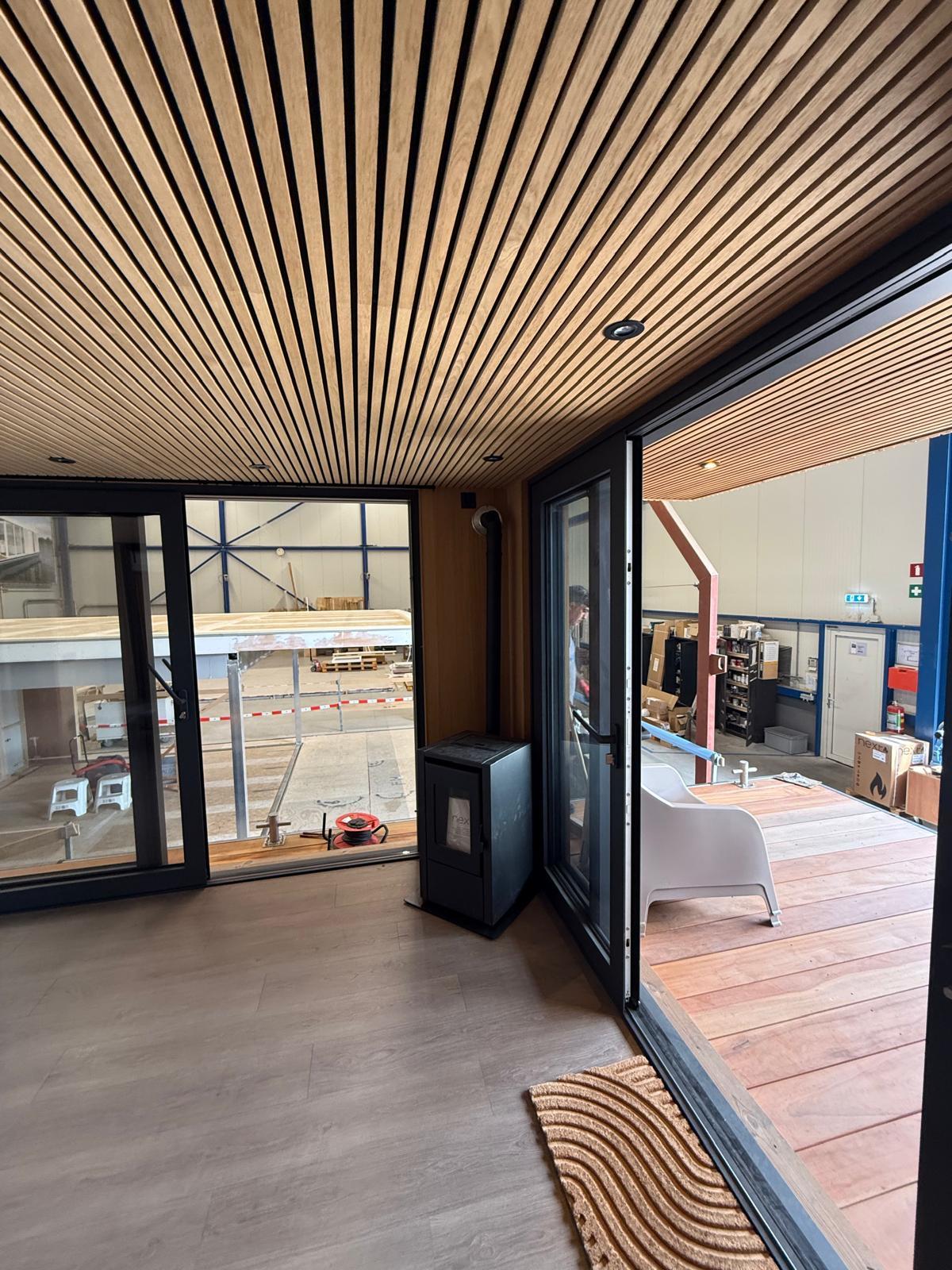 foto: 25 Surla 12 Houseboat Met (koop)ligplaats
