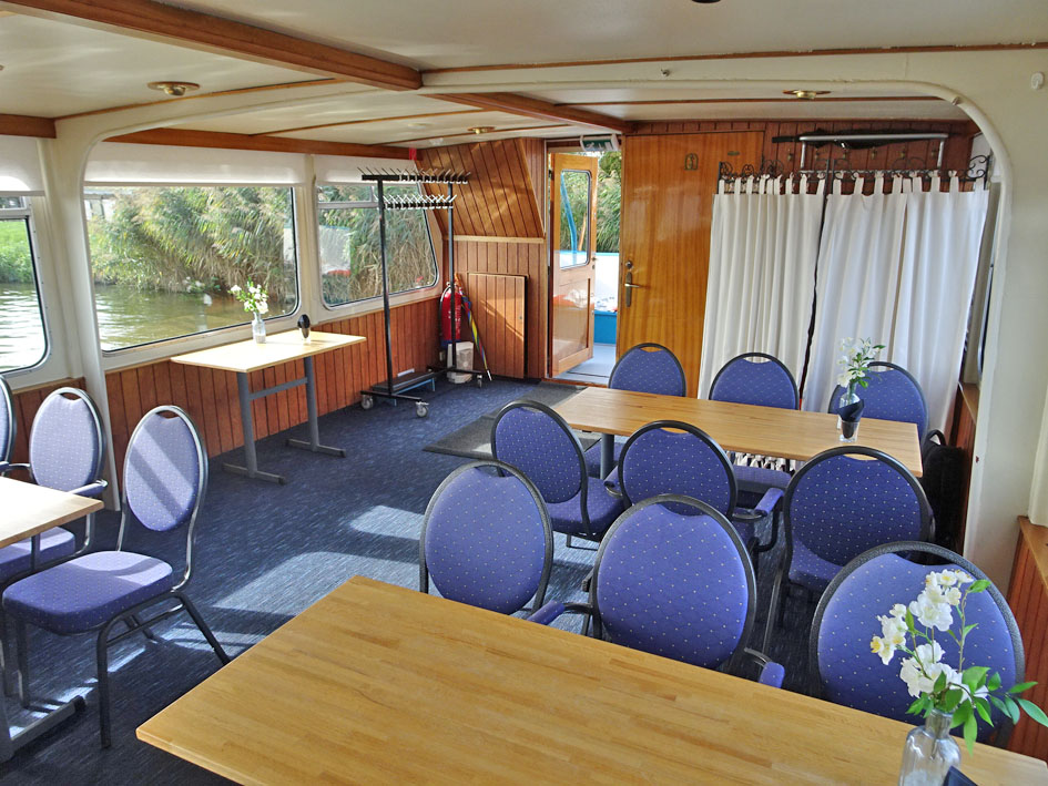 foto: 31 Hybride Rondvaartboot 140 passagiers