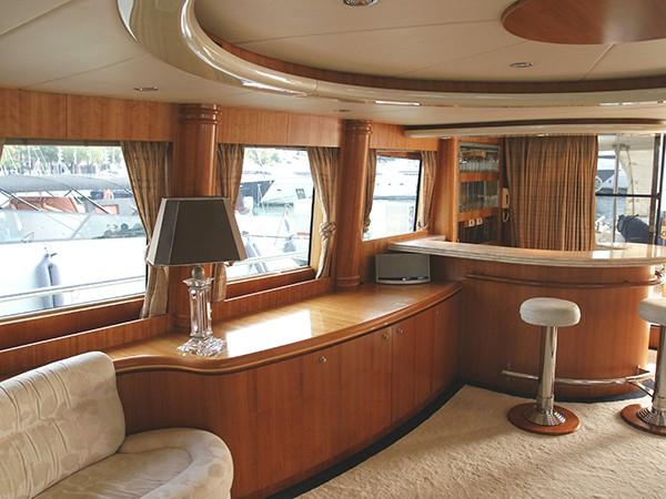 foto: 14 Elegance 82