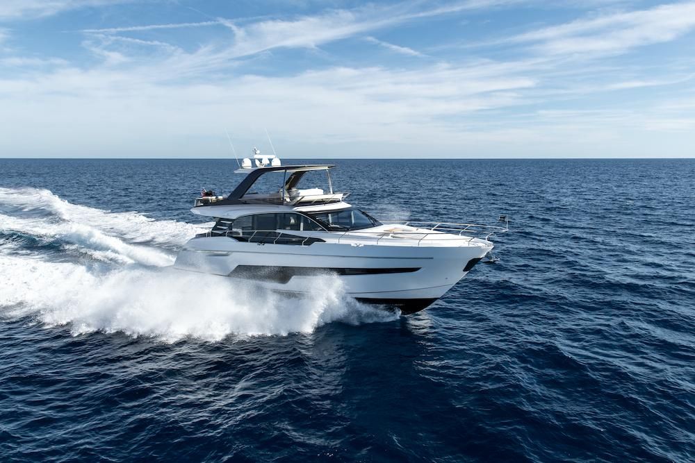 foto: 7 Fairline Squadron 68