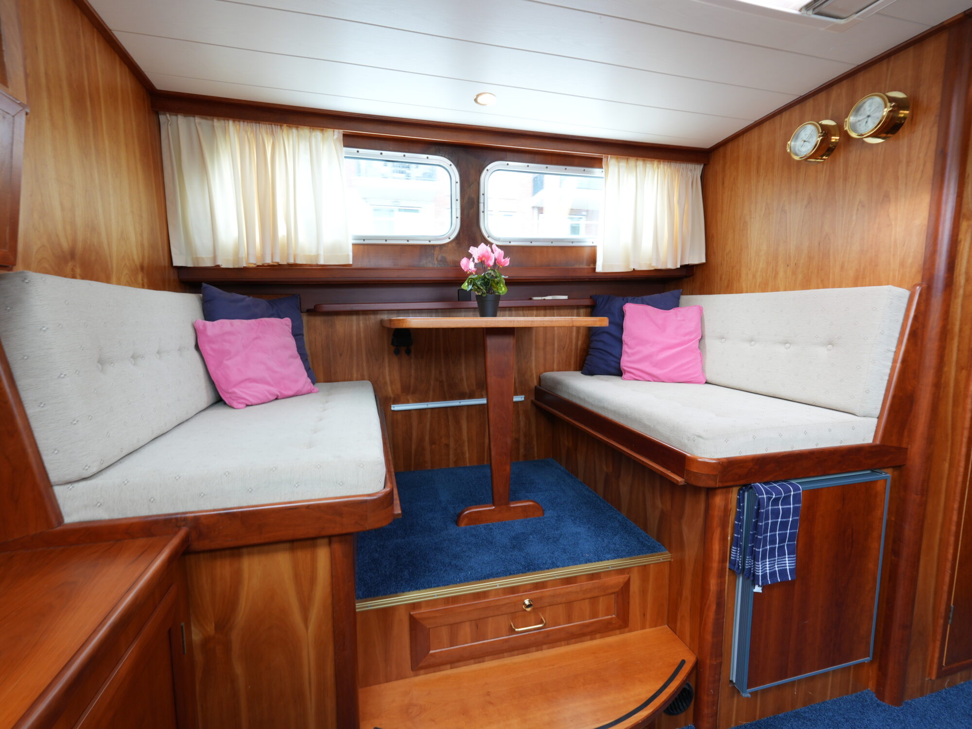 foto: 21 Veha Veha 10.20 OK Cabrio