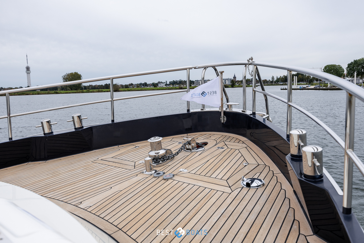 foto: 39 Linssen Grand Sturdy 500 AC Variotop 