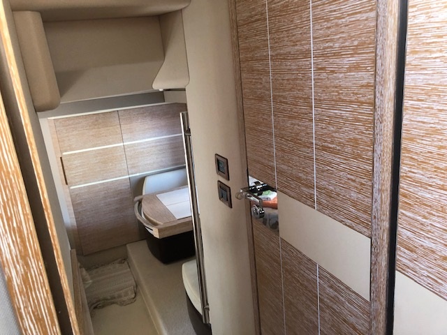 foto: 22 Azimut  54 Fly