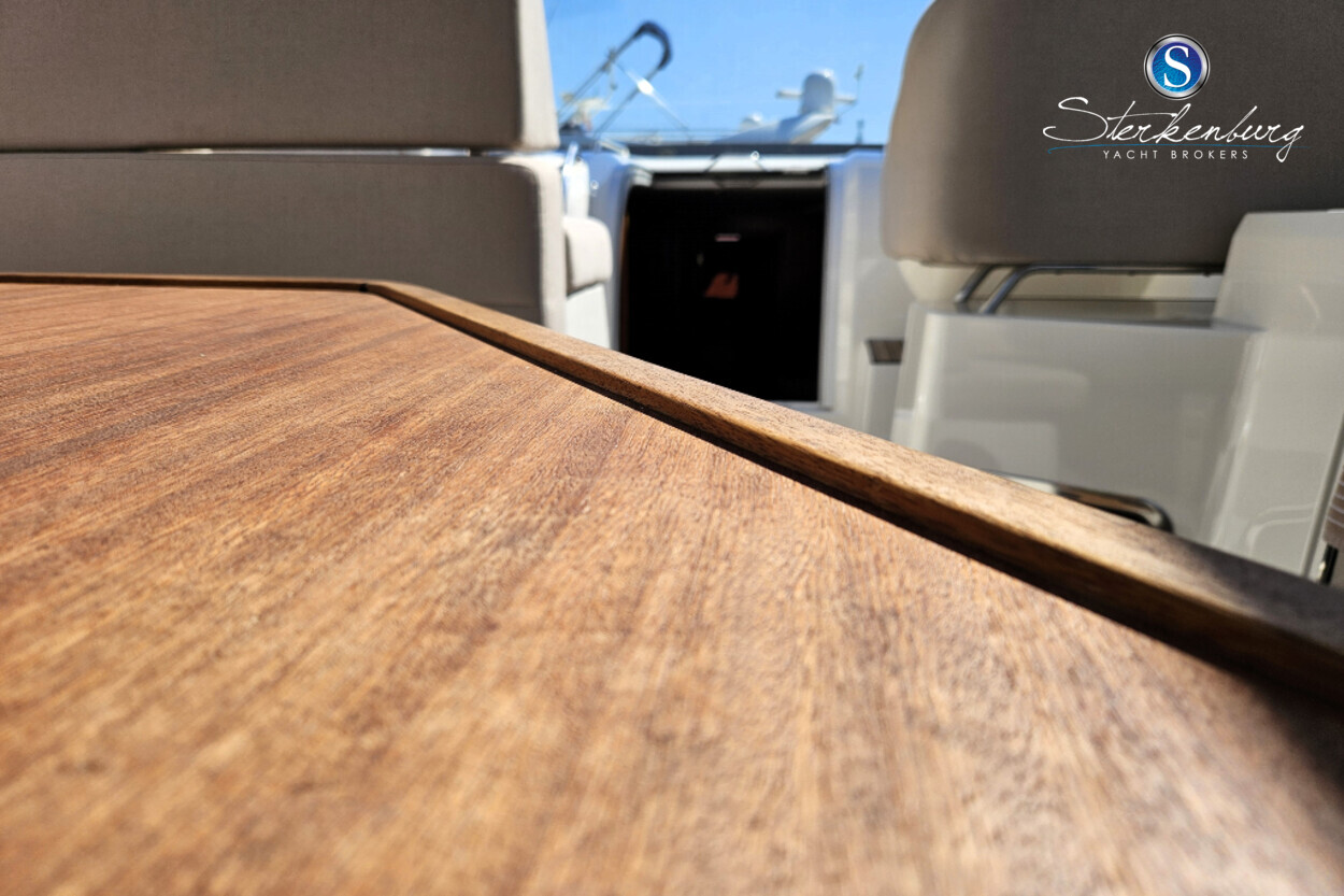 foto: 71 Bavaria 43 HT