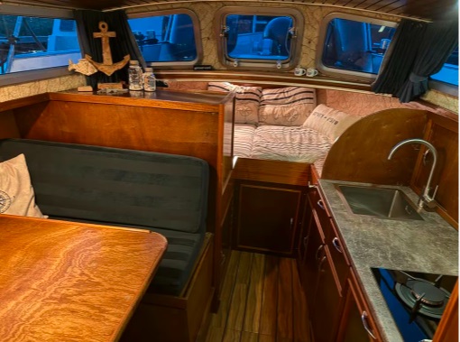 foto: 9 Meeuwkruiser  1100 DB AK GS