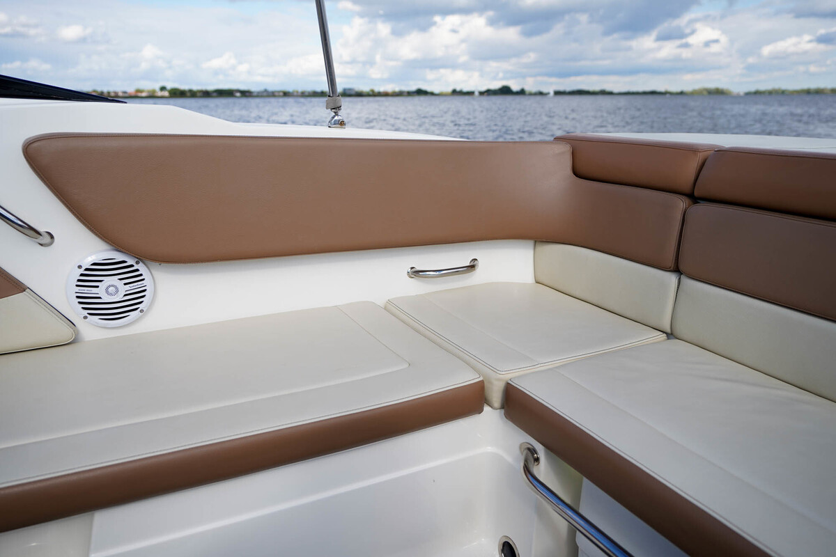 foto: 30 Sea Ray Sun Sport 230