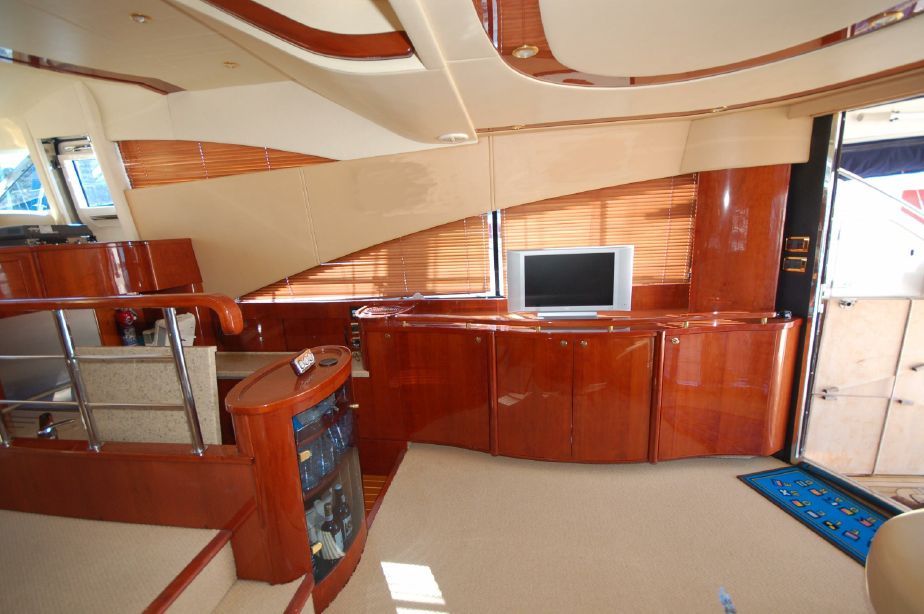 foto: 12 Fairline Squadron 58