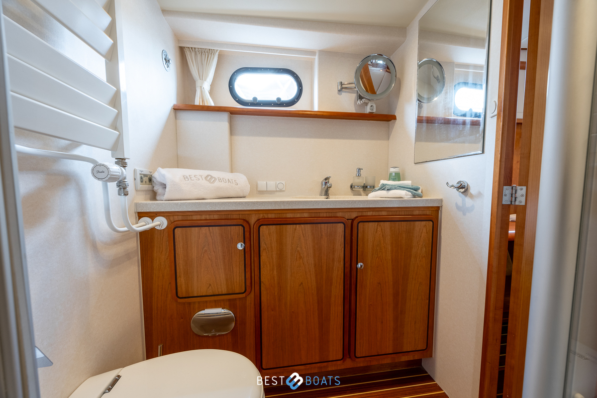 foto: 40 Linssen Grand Sturdy 500 AC Variotop 