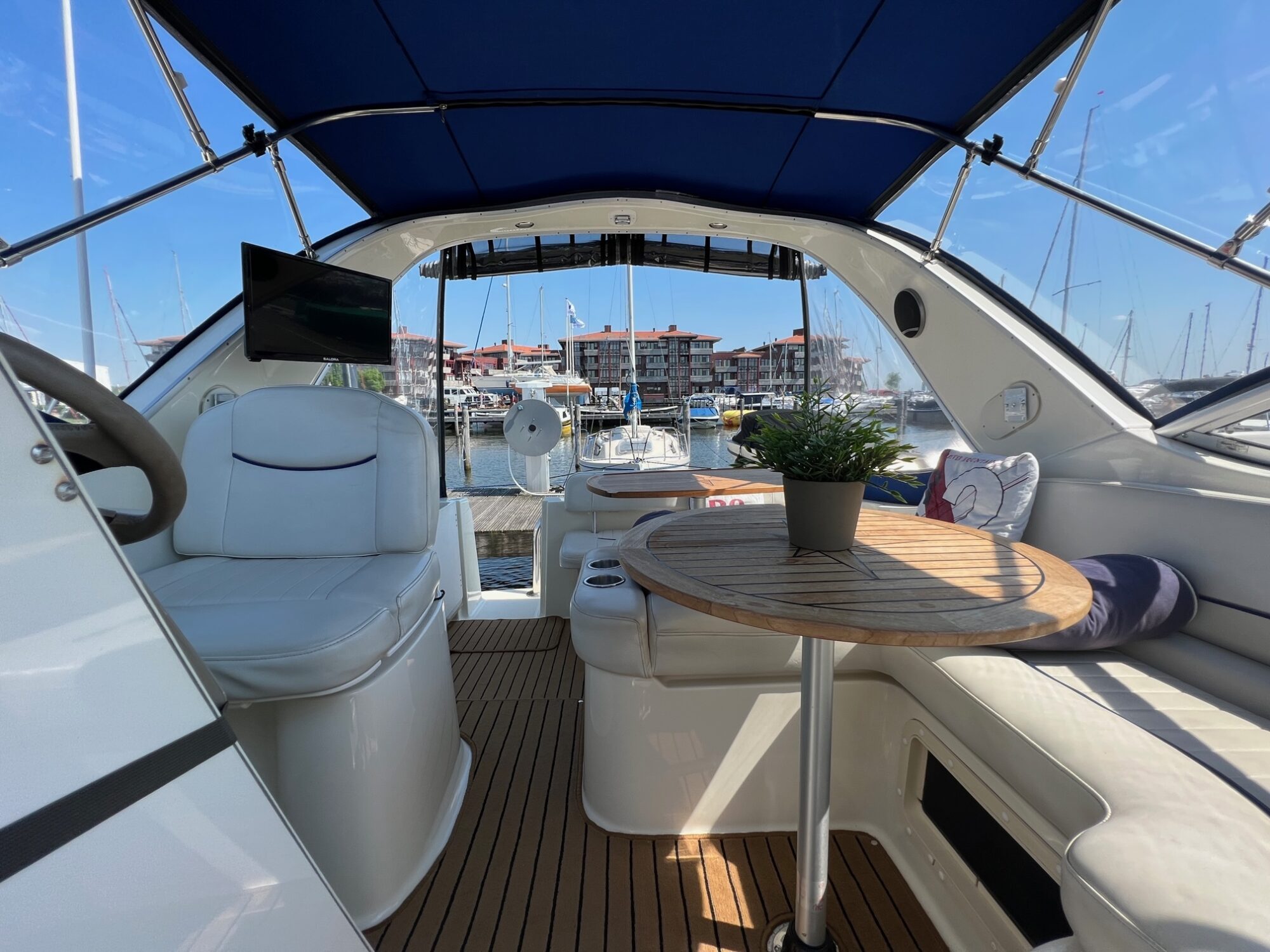 foto: 23 Bayliner Bayliner 285 Ciera Sunbridge