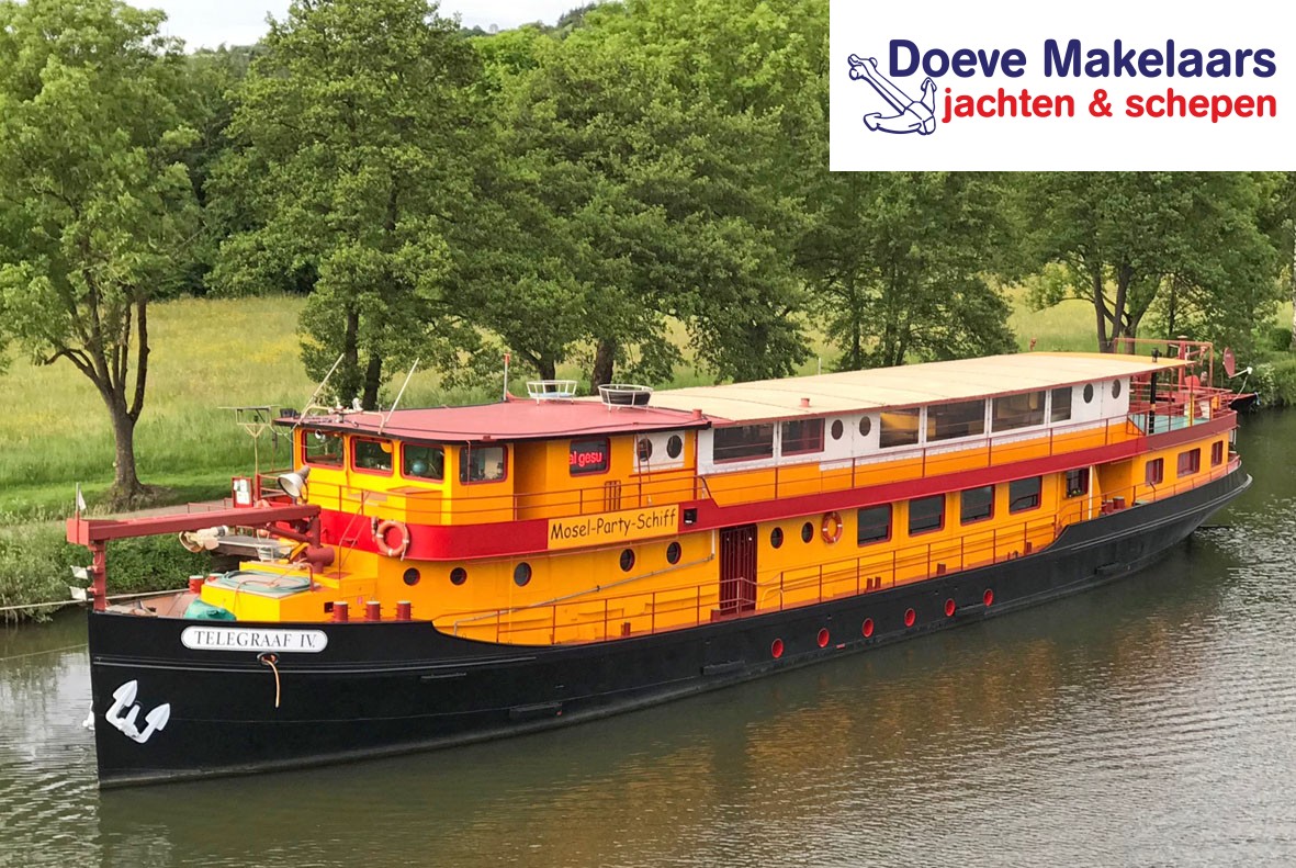 hoofdfoto: 1 Dagpassagiersschip 200 pers