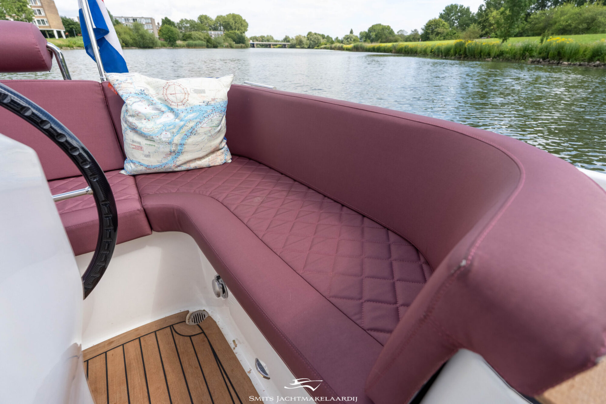 foto: 21 Bola Bola GS Tender 27 Semi Cabin