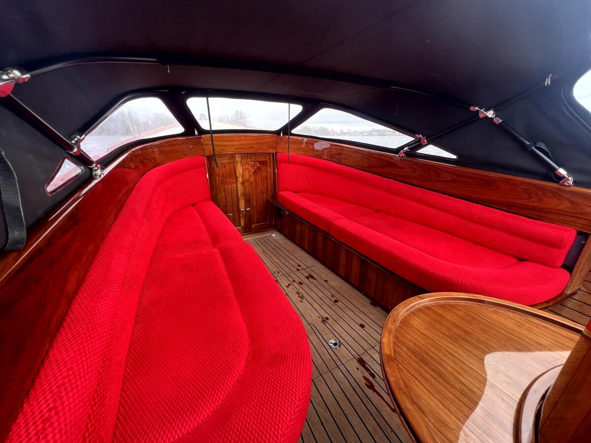 foto: 10 Brandaris  Barkas 850
