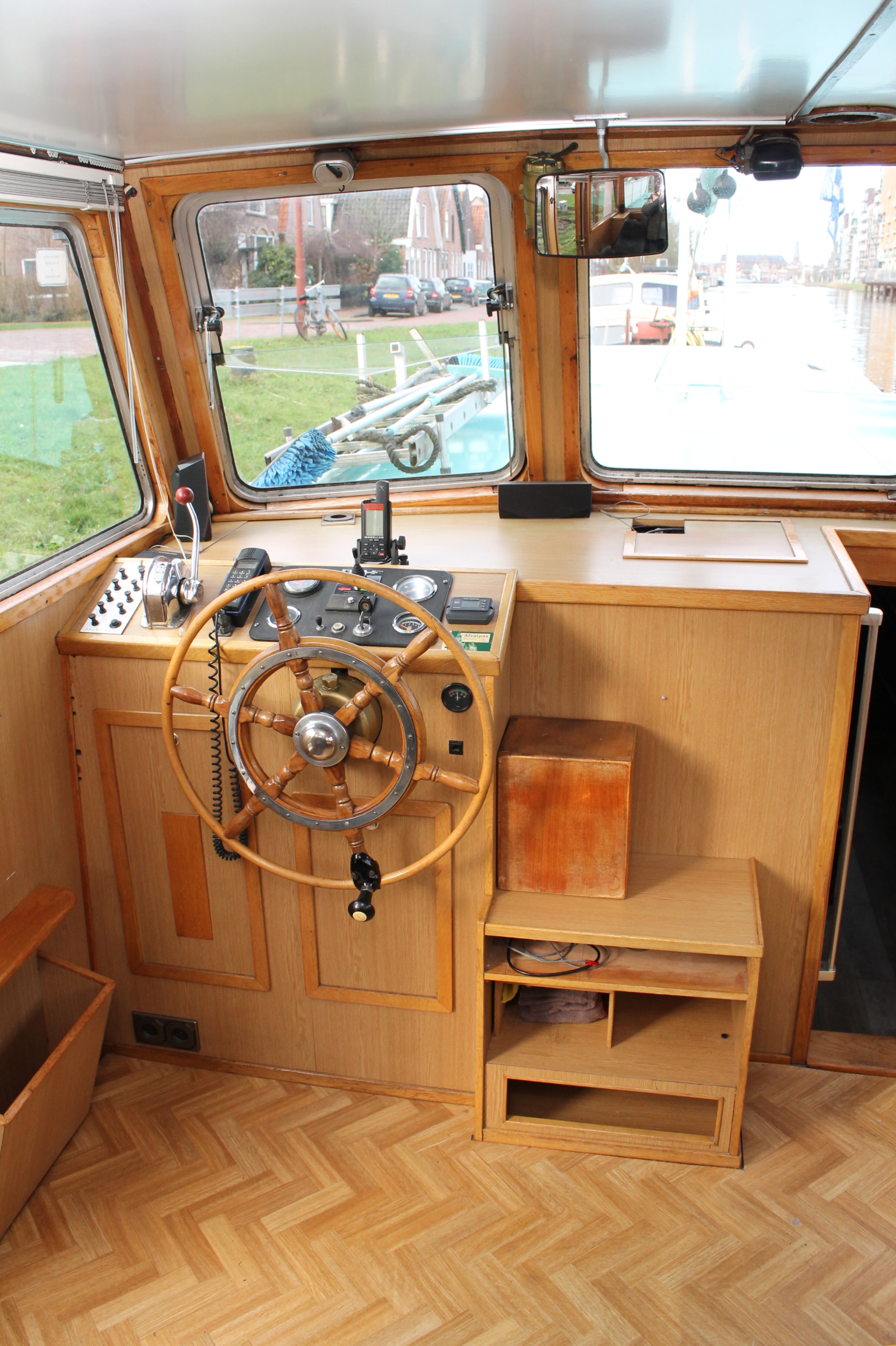 foto: 49 Tjalk Varend Woonschip 19.99