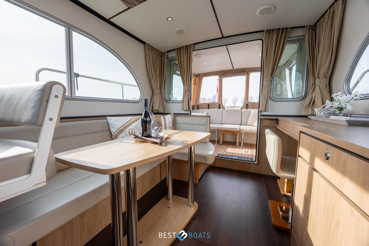 foto: 20 Linssen Grand Sturdy 30.0 Sedan Intero